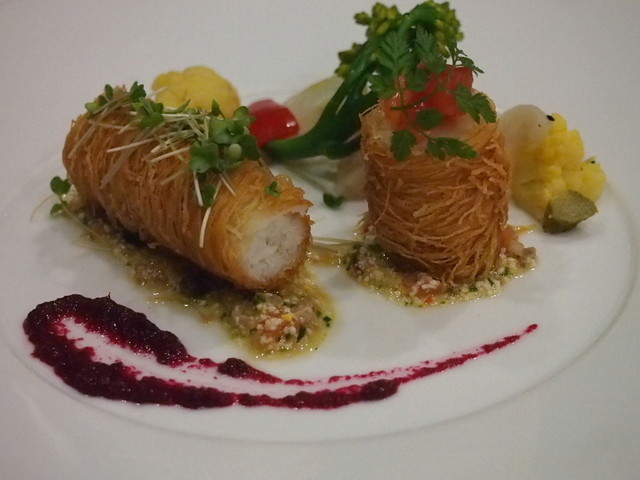 Cuisiniers à Roanne フランス料理　ロアンヌの料理人 Cuisiniers à Roanne フランス料理 ロアンヌの料理人