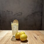 Dora Nain - 和三盆レモンサワー