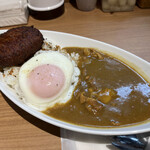 ママカレー なんで - ハンバーグカレー&目玉焼き　R5.2.15