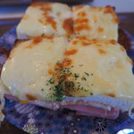 コウジ サンドイッチ - 白のクロックムッシュ