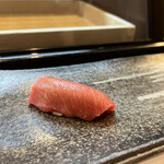 松寿司 - 中トロ。爽やかな口当たり。品の良いサシ。