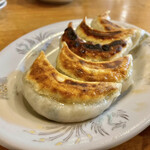 中華 麺琢 - コチラが、餃子。生姜が効いてます
