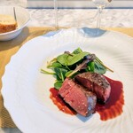 La Brianza - 北海道産十勝若牛フィレ炭火焼き赤ワインソース。Oさんの火入れいつも素晴らしい☆ブリアンツァの檜の炙り知ってしまうと普通の炭火焼きじゃ物足りなくなっちゃうのよ