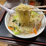 丸福 - 麺リフトしてみました