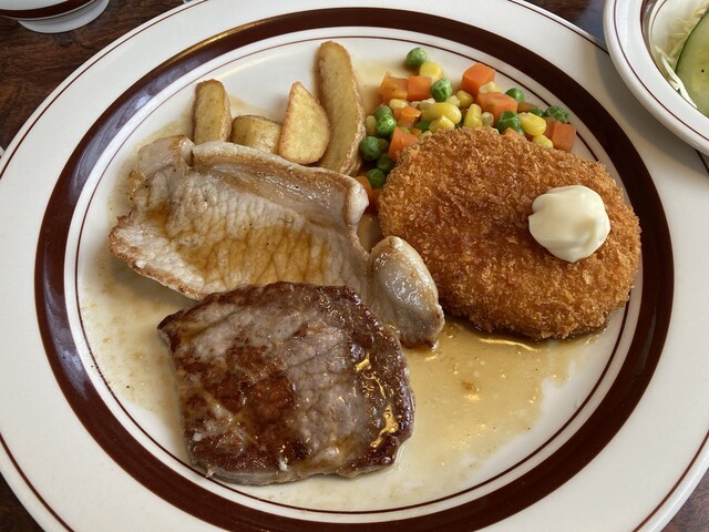 レストラン ぽえむ - 八郎潟（ステーキ）の写真