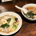 Mikoutei - 中華丼とハーフラーメン