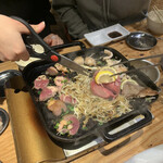 鶏豚焼肉 牛ホルモン酒場 森田商店 - 