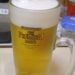 晴 - ビール。プレミアムモルツの、量の入るタイプのジョッキだし、泡もいい具合！