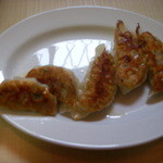 晴 - 餃子1人前(ちょっと崩れた…)