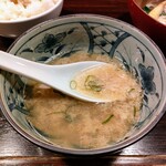 麺屋 ルリカケス - 残したほぐし身をぶっかけましょう