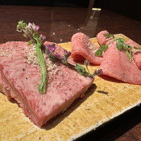 黒毛和牛焼肉 虎斑 北新地店 - 