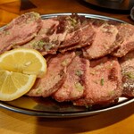 Horumon Yakiniku Tomiya - 