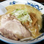 味の華龍 - 味噌ラーメン￥900