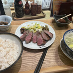 牛たん炭焼き 利久 - 