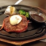 肉の万世 - あら挽きステーキハンバーグ