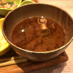 和ごはんとカフェ chawan - 味噌汁(赤だし)
