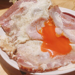 大衆酒場かどや - この黄身の色最高♪