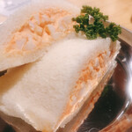 大衆酒場かどや - たまごサンド