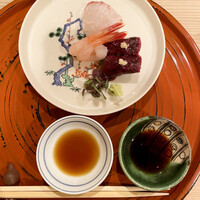 馬車道 大かわ - お造り　ヒラメ　甘エビ　クジラ