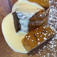 ザ タヴァン グリル＆ラウンジ - 