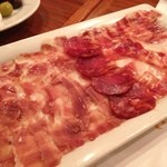 エル・セルド - 生ハムとサラミ