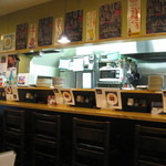 でんじろう - カウンター席の様子