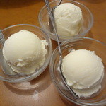 麺人 しょう太郎丸 - サービスのアイス