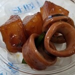 お惣菜のまつおか - 料理写真:大根とイカの煮物。