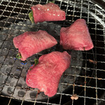 Taishuu Yakiniku Uriichi - 