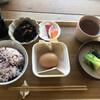 朝食屋コバカバ - 卵かけご飯定食@880円