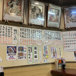 加賀屋 - 店内:渋くて良い感じ