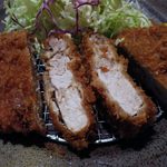 Tonkatsu Tamafuji - 豪快旨かつ240gの断面