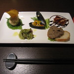 鉄板焼きgrow - 前菜4点盛り合わせ
      
      
      