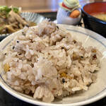 Ichijiru Sansai Shokudou - 十穀米も白米も同じお値段でした。