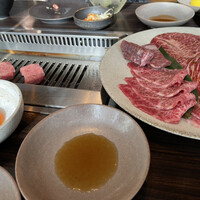 焼肉うしごろ 銀座並木通り店 - 