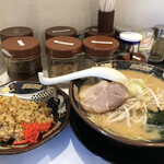北海道らーめん みそ熊 - 