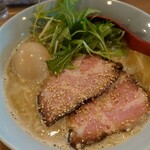 Ramen No Mise Seseragi - 白湯しおラーメン味玉つき(1,000円)