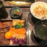 焼肉 徳川苑 - 