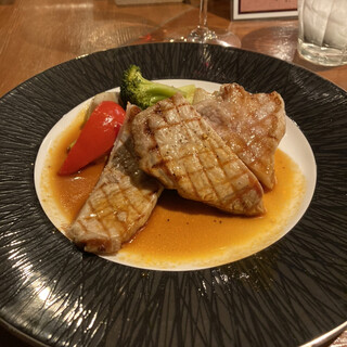 名もなき小さなビストロ_0