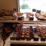 ベーカリートラ - 130625　パンコーナー3