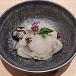 飯倉 からき - 太良の牡蠣　新玉ねぎソース