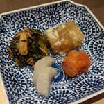 飯倉 からき - かつお菜　じゃこ　煮こごり　べったら漬　明太