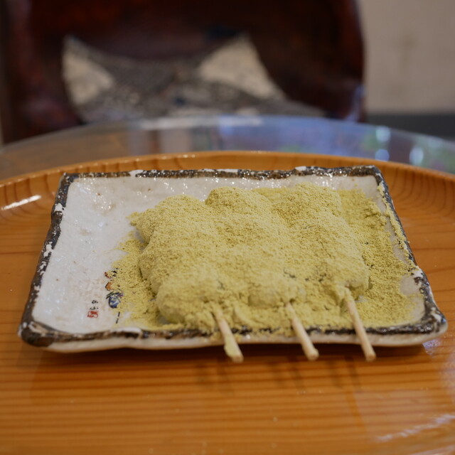 Miidera Chikara Mochi Honke, Otsu, Japan