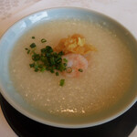 四川豆花飯荘 - 海老のお粥