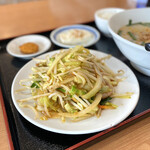 台湾料理 万客来 - ・野菜炒めランチ(豚骨台湾) 750円/税込