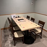 しゃぶしゃぶ肉割烹 にく久 - 内観写真: