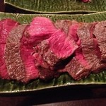 肉山 - 肉②　馬ヒレの焼き