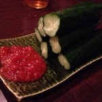 肉山 - お野菜③　がぶりキュウリ