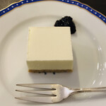 カフェロッビア - レアチーズケーキ