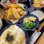 Udon To Tempura No Rinkai - 